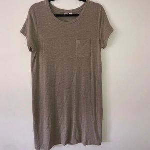 Beige T-shirt Dress With Pocket